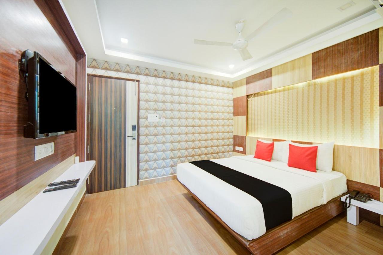 Collection O 75820 Madras Metro Club, T Nagar 첸나이 외부 사진